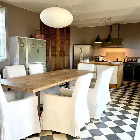 Spacious With Private Pool In Ca' Dei Rovati Castana (Lombardy)