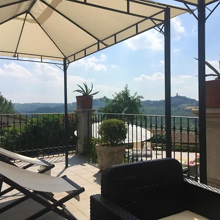 Villa Spacious With Private Pool In Ca' Dei Rovati Castana (Lombardy)
